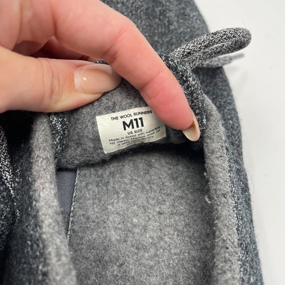 ALLBIRDS Dark Gray Charcoal the Wool Runners - Picture 2 of 5